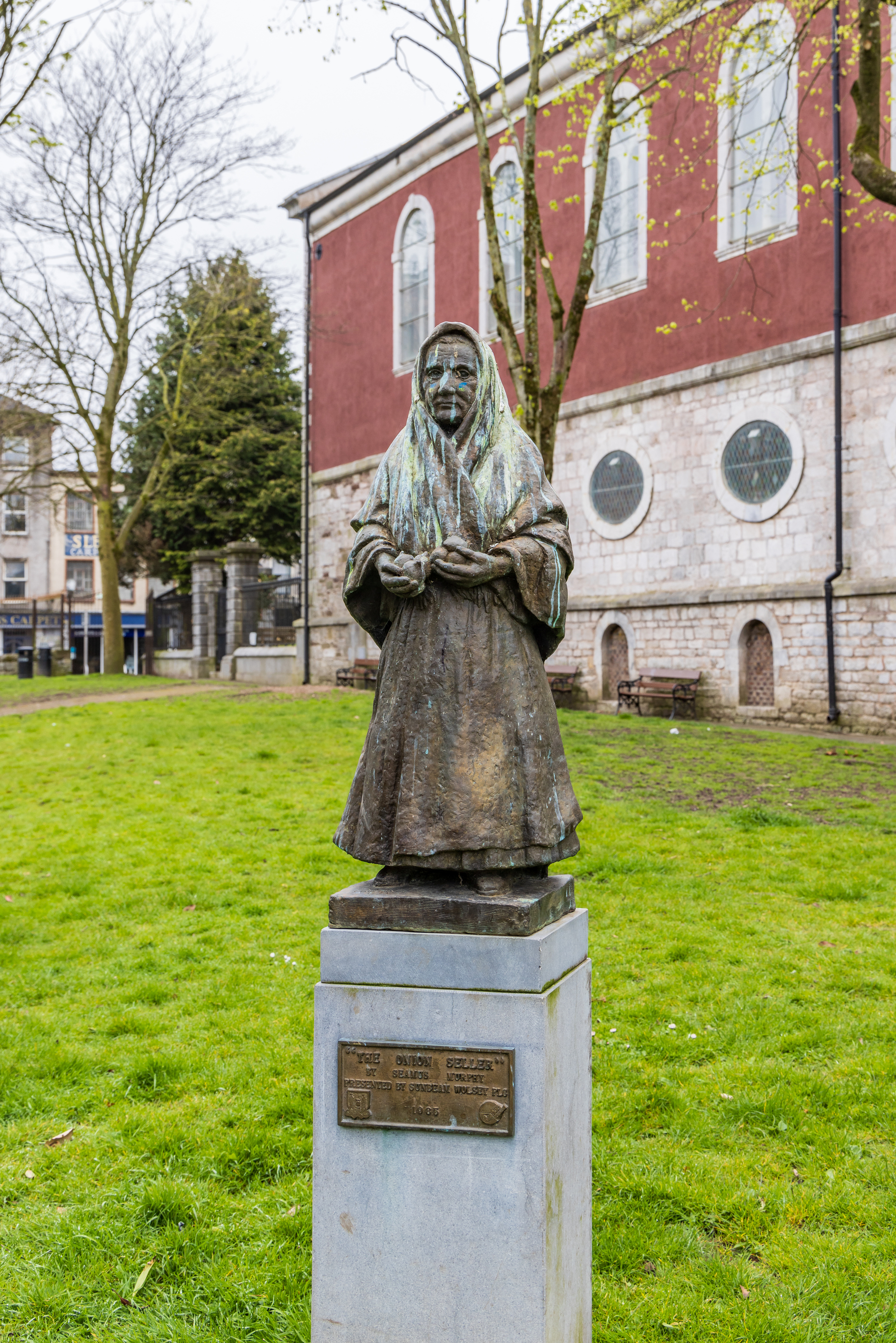 Bronze statue of Mary Anne, the Onion Seller, in Bishop Lucey Park in Cork.